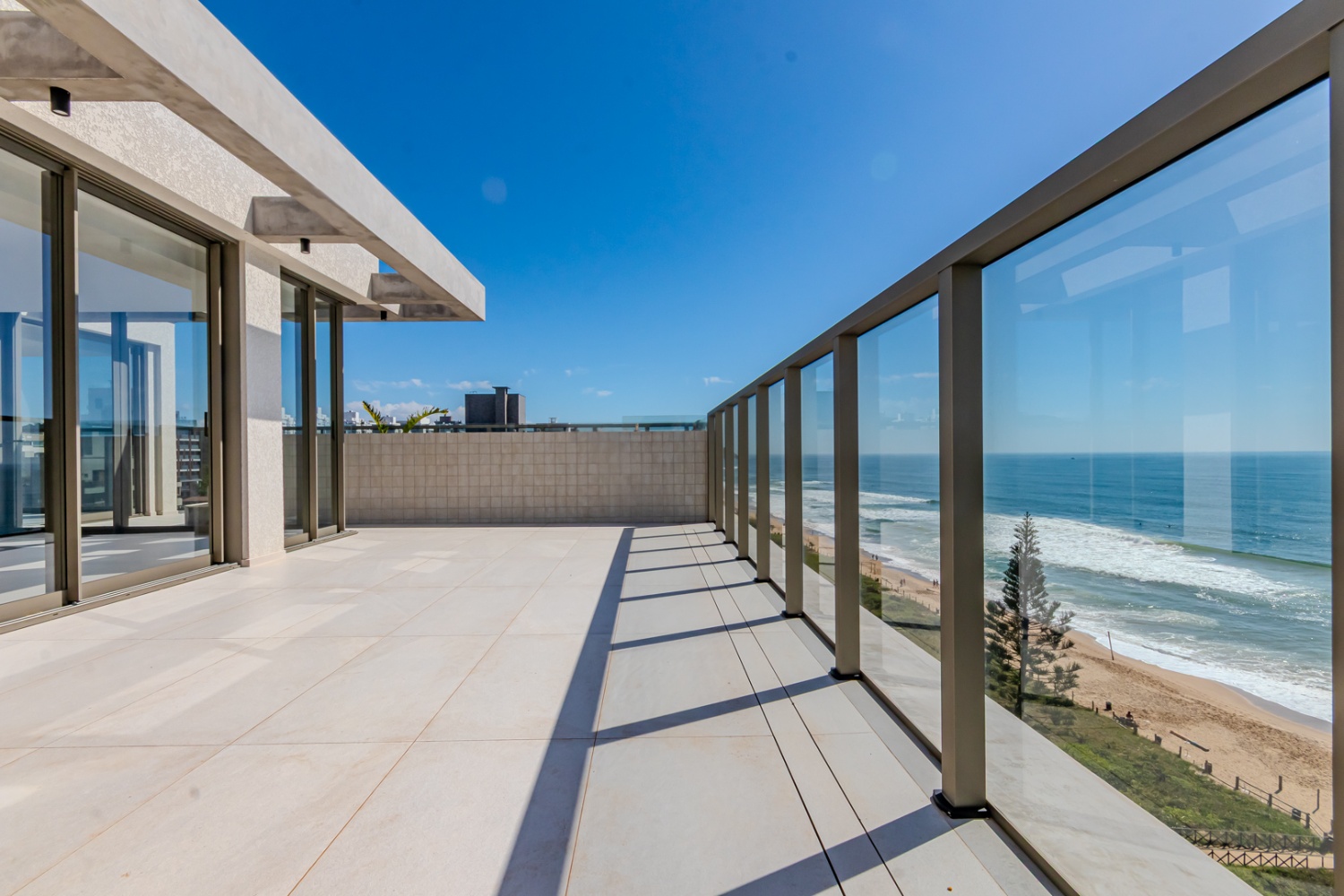 Cobertura Duplex no Ed. Tirreno Residenziale na Praia Brava de Praia Brava - foto 66