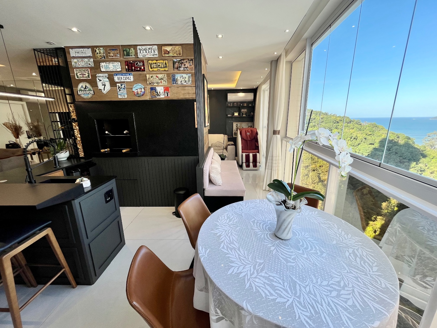Apartamento no Ed. Italian em Balneário Camboriú