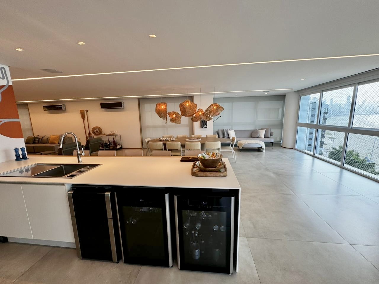 Apartamento no Ed. Costão da Barra Towers Residencial Club na Barra Sul em Balneário Camboriú - foto 4
