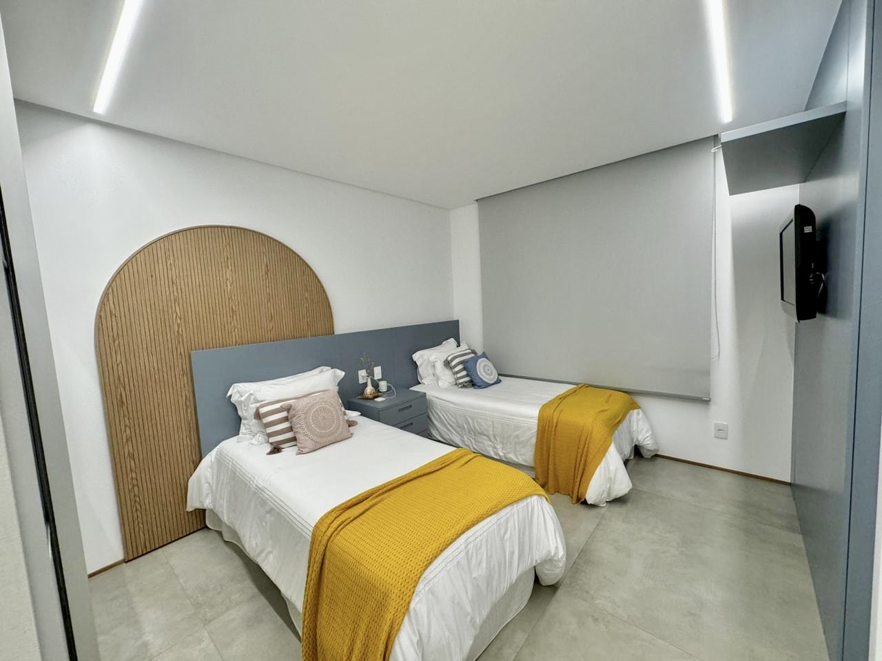 Apartamento no Ed. Costão da Barra Towers Residencial Club na Barra Sul em Balneário Camboriú - foto 17