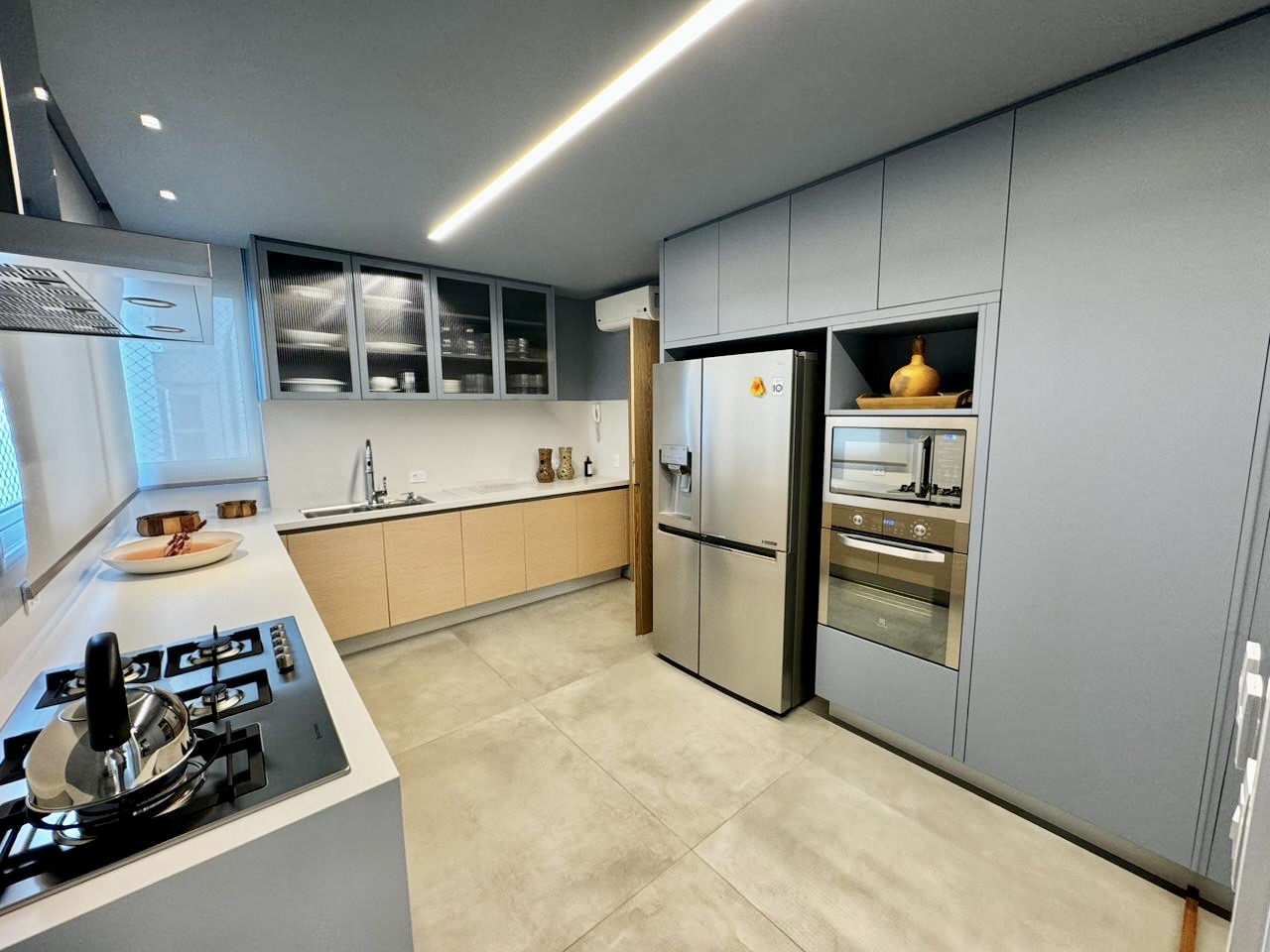 Apartamento no Ed. Costão da Barra Towers Residencial Club na Barra Sul em Balneário Camboriú - foto 20