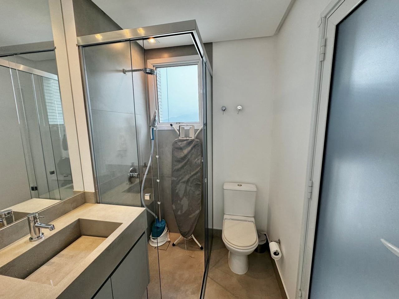 Apartamento no Ed. Costão da Barra Towers Residencial Club na Barra Sul em Balneário Camboriú - foto 25