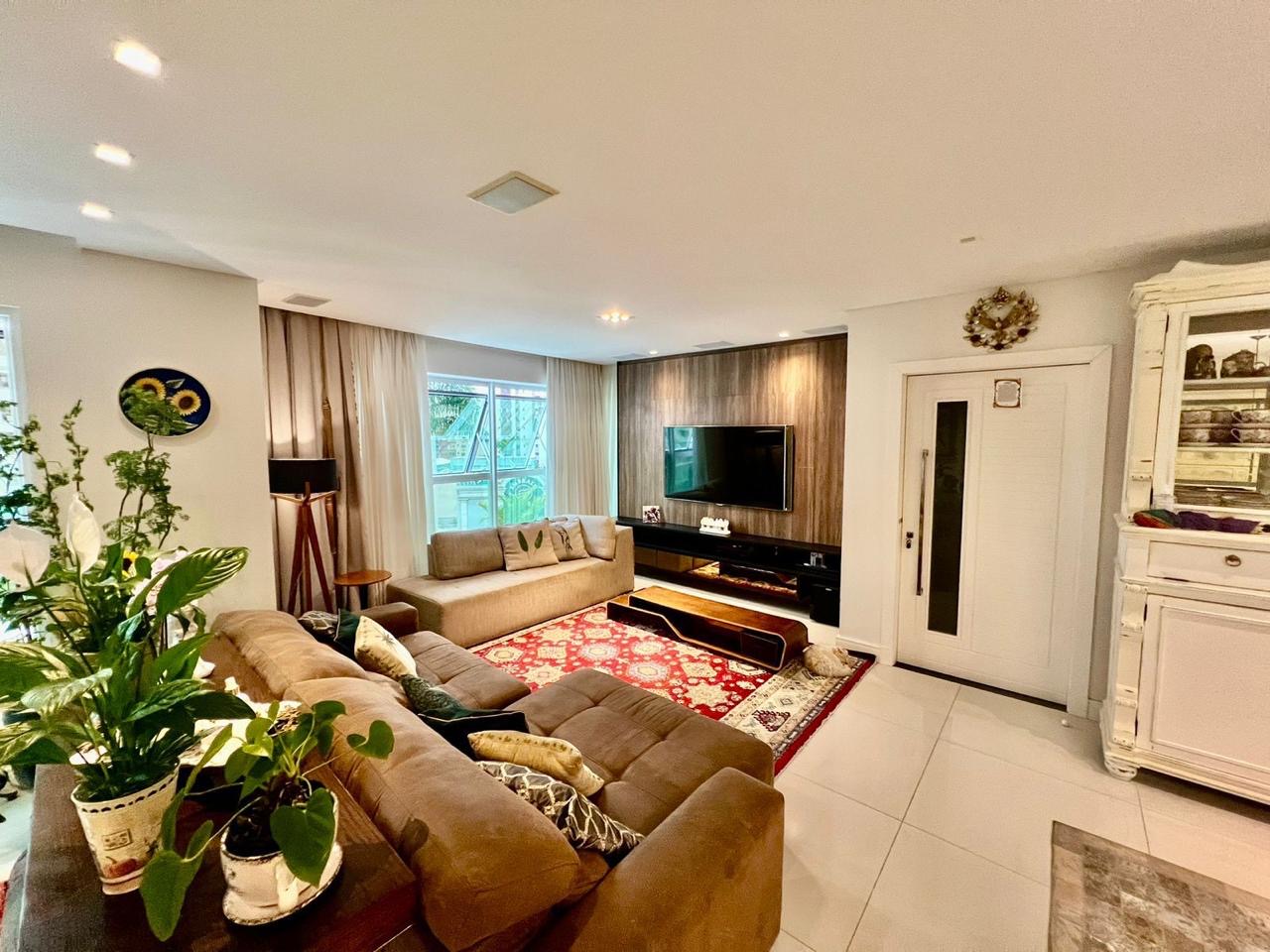 Apartamento diferenciado no Ed. Four Seasons em Balneário Camboriú - foto 8