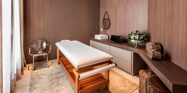 Apartamento diferenciado no Ed. Four Seasons em Balneário Camboriú - foto 34