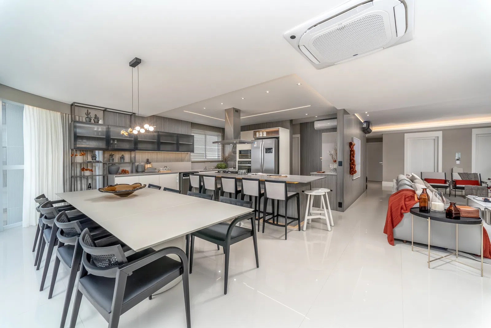 Apartamento no Ed. Ibiza Towers em Balneário Camboriú - foto 6