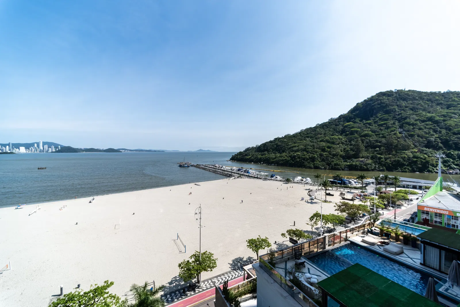 Apartamento no Ed. Ibiza Towers em Balneário Camboriú - foto 8