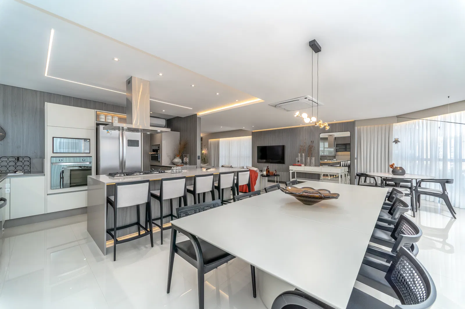 Apartamento no Ed. Ibiza Towers em Balneário Camboriú - foto 9