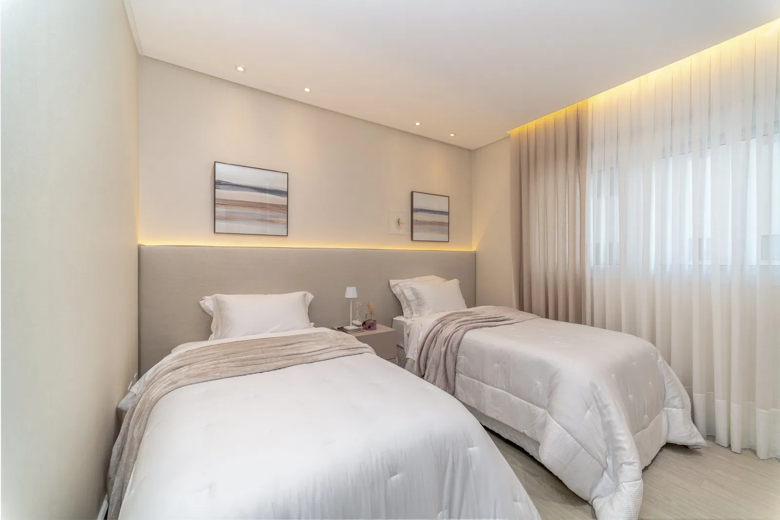 Apartamento no Ed. Ibiza Towers em Balneário Camboriú - foto 24