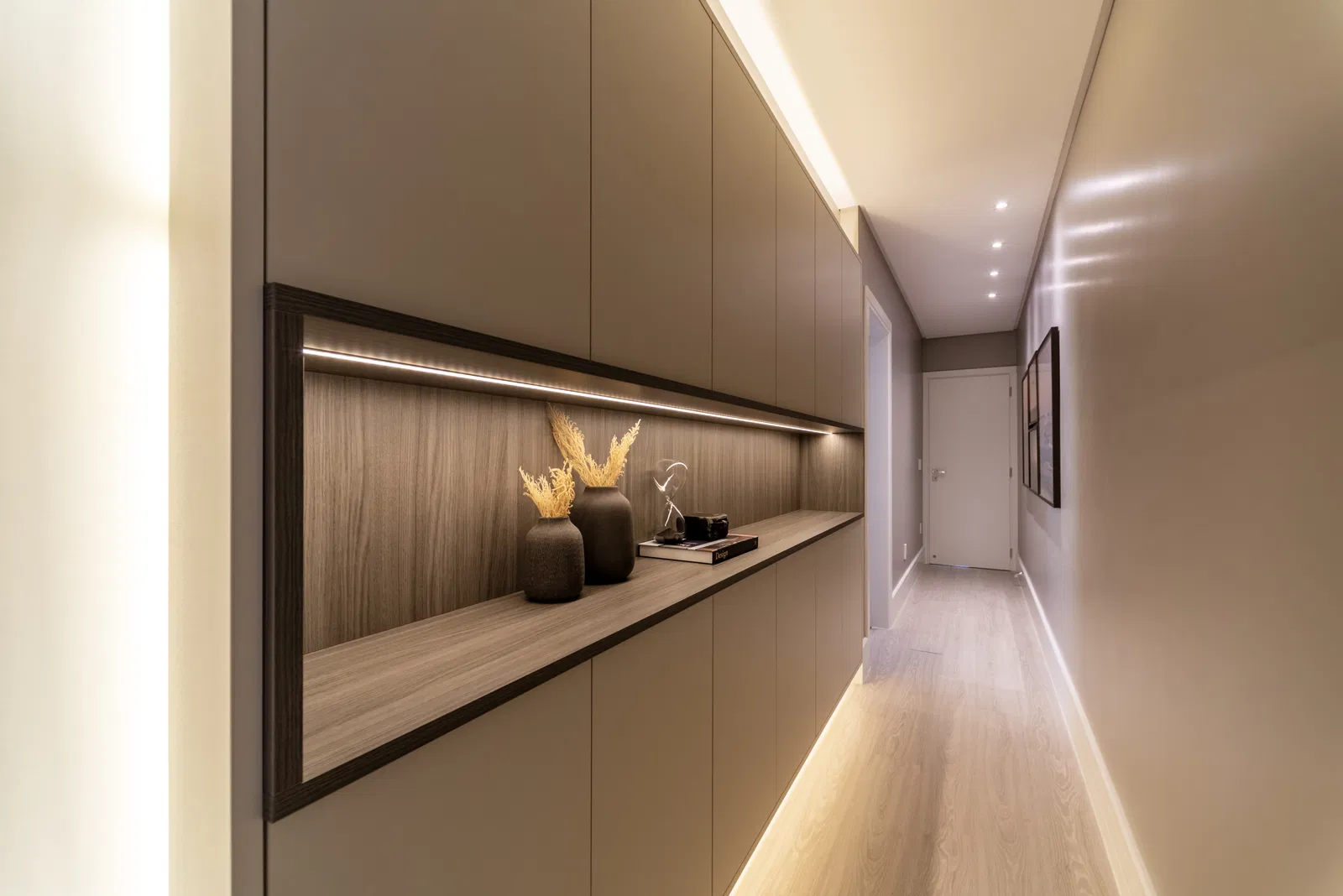 Apartamento no Ed. Ibiza Towers em Balneário Camboriú - foto 31