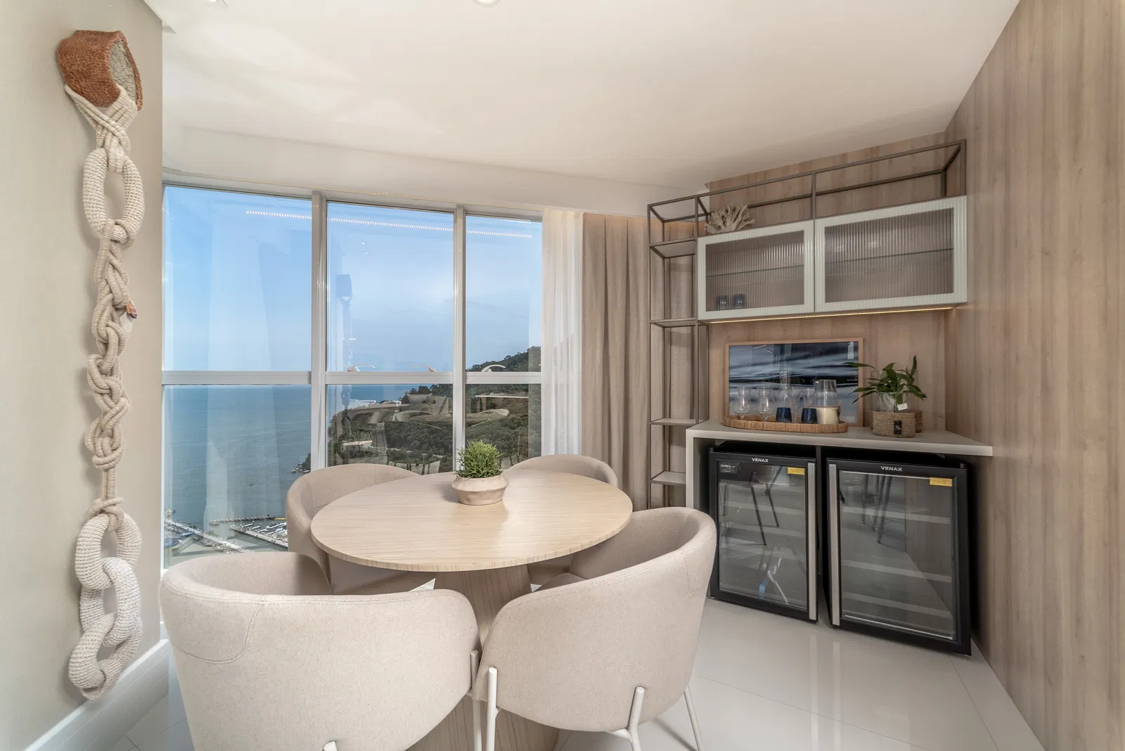 Apartamento no Ed. Ibiza Towers em Balneário Camboriú - foto 4