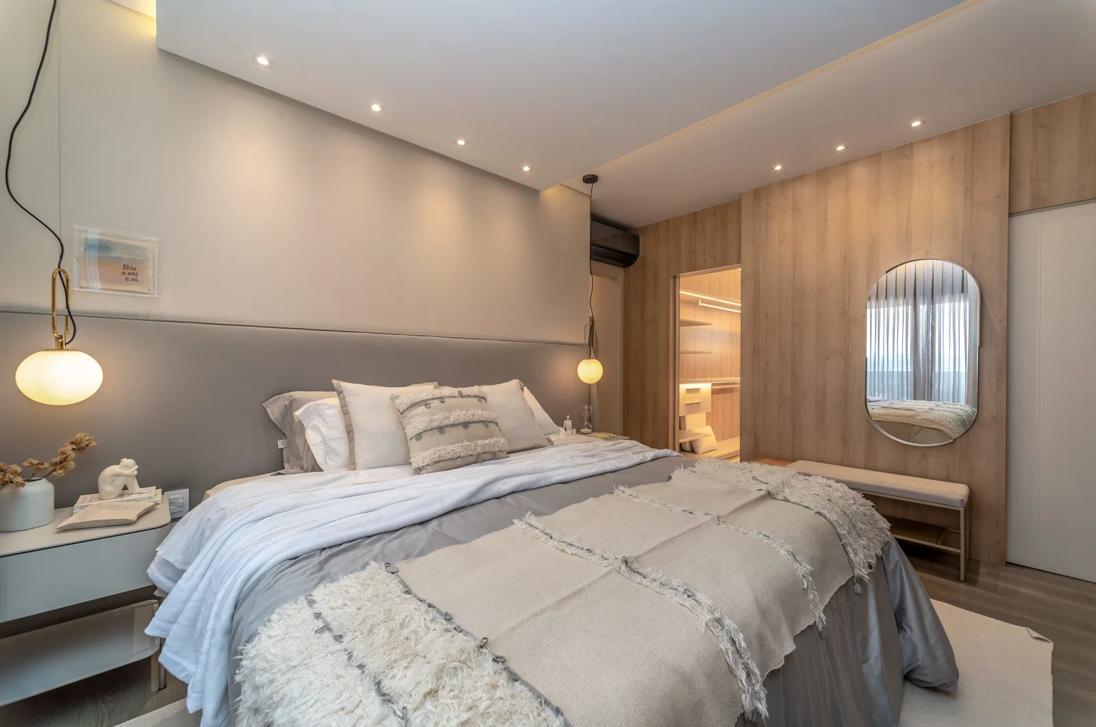Apartamento no Ed. Ibiza Towers em Balneário Camboriú - foto 14
