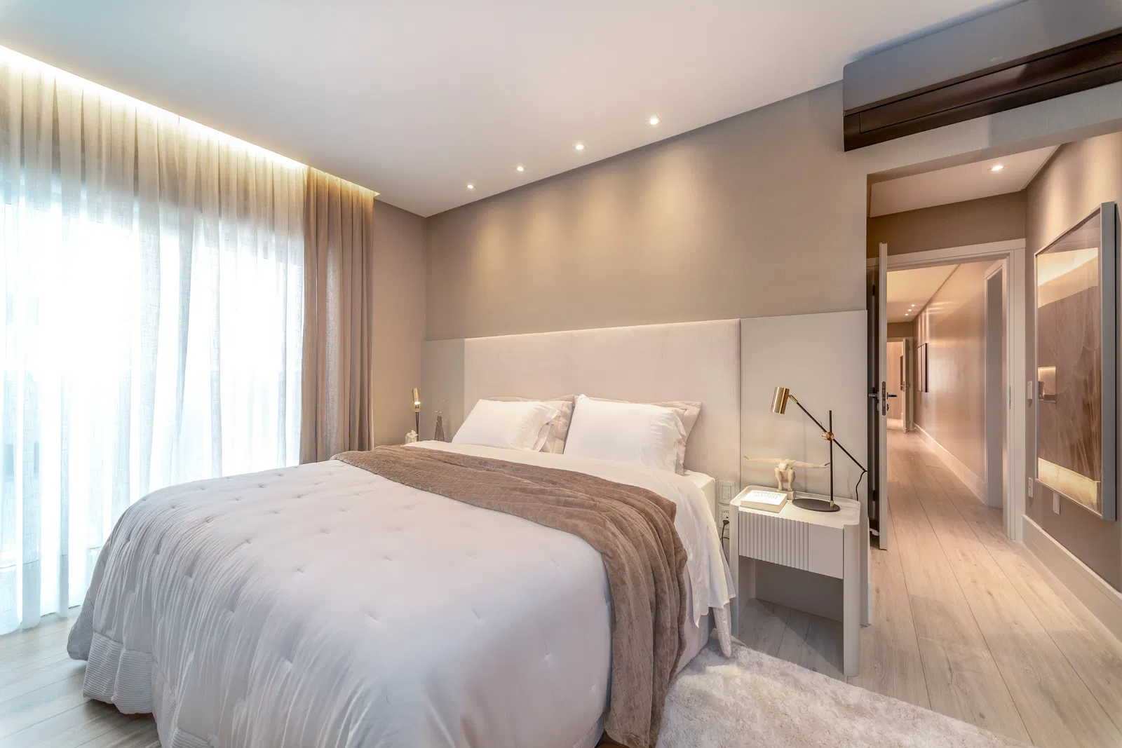 Apartamento no Ed. Ibiza Towers em Balneário Camboriú - foto 18