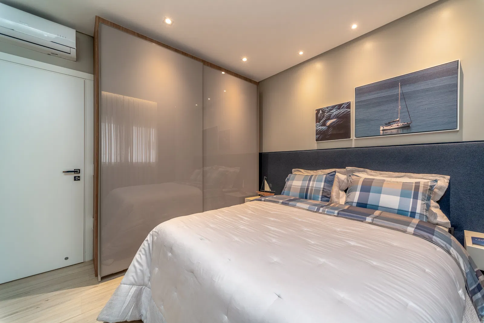 Apartamento no Ed. Ibiza Towers em Balneário Camboriú - foto 29