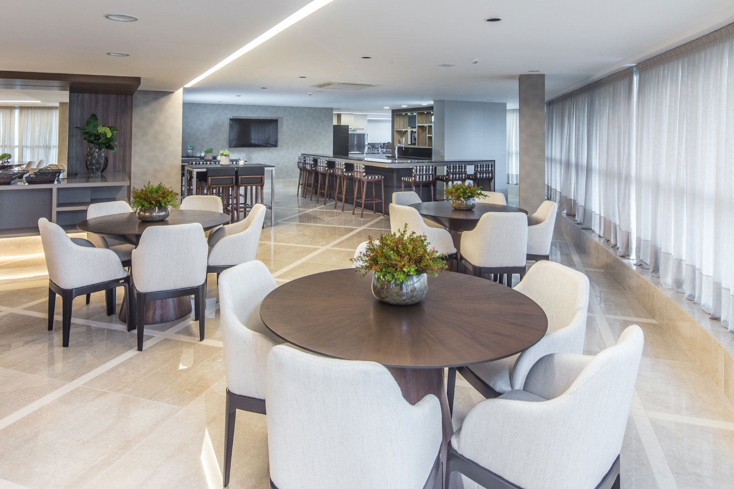 Apartamento no Ed. Ibiza Towers em Balneário Camboriú - foto 52