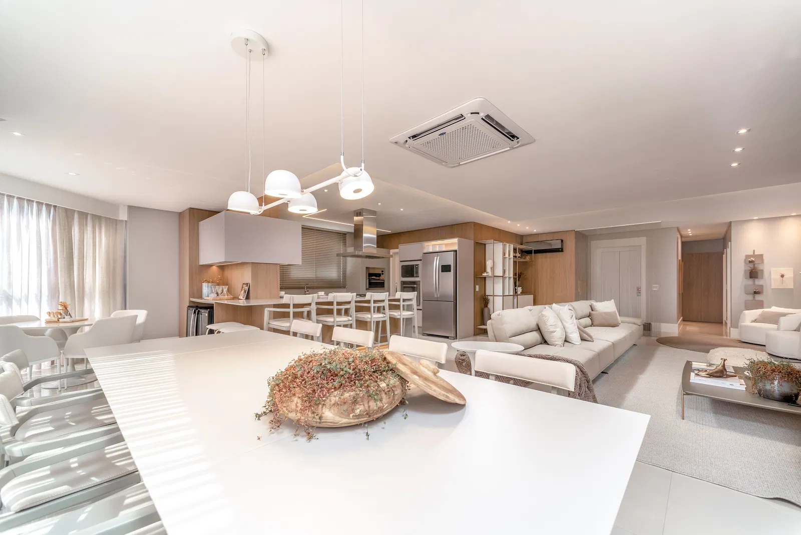 Apartamento no Ed. Ibiza Towers em Balneário Camboriú - foto 4