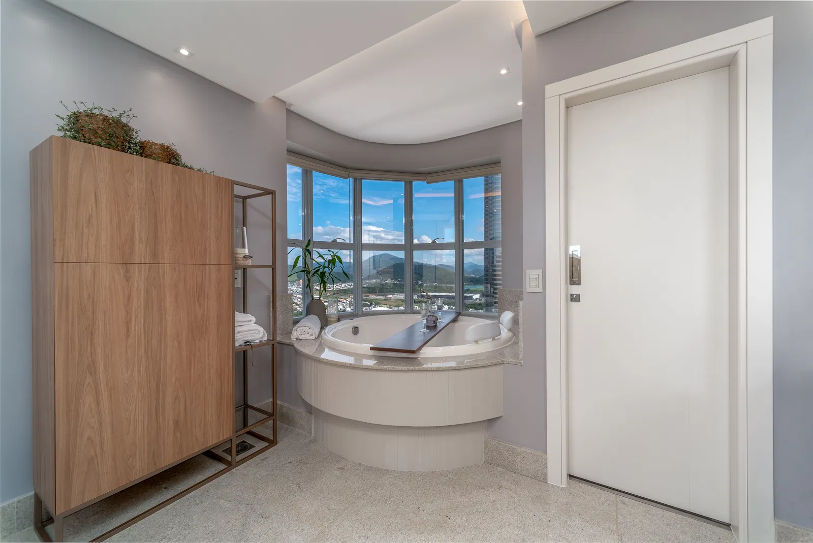 Apartamento no Ed. Ibiza Towers em Balneário Camboriú - foto 20