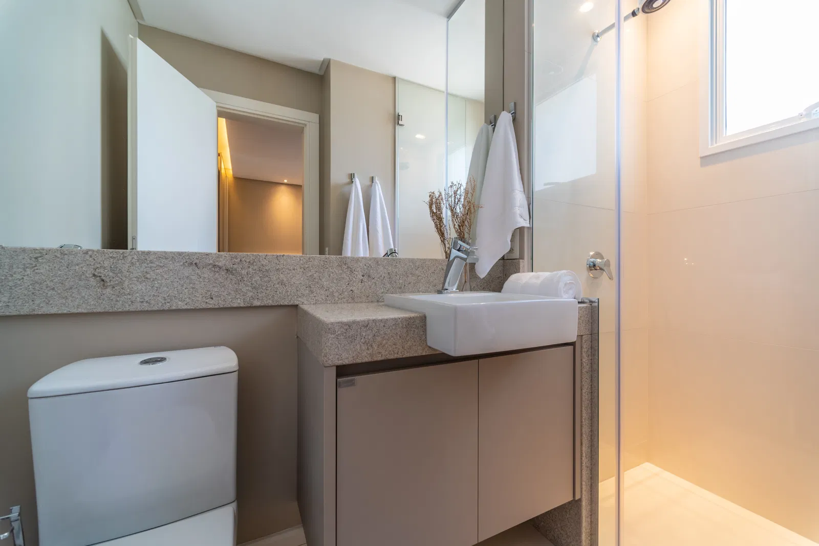 Apartamento no Ed. Ibiza Towers em Balneário Camboriú - foto 25