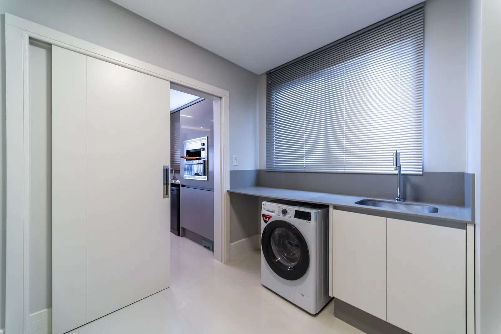 Apartamento no Ed. Ibiza Towers em Balneário Camboriú - foto 33