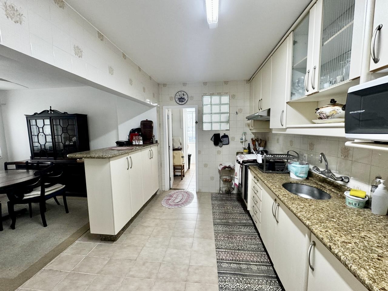 Apartamento no Ed. Paraíso em Balneário Camboriú - foto 9