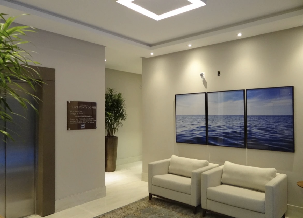 Apartamento Ed. Farol Ponta do Mel em Balneário Camboriú - foto 18