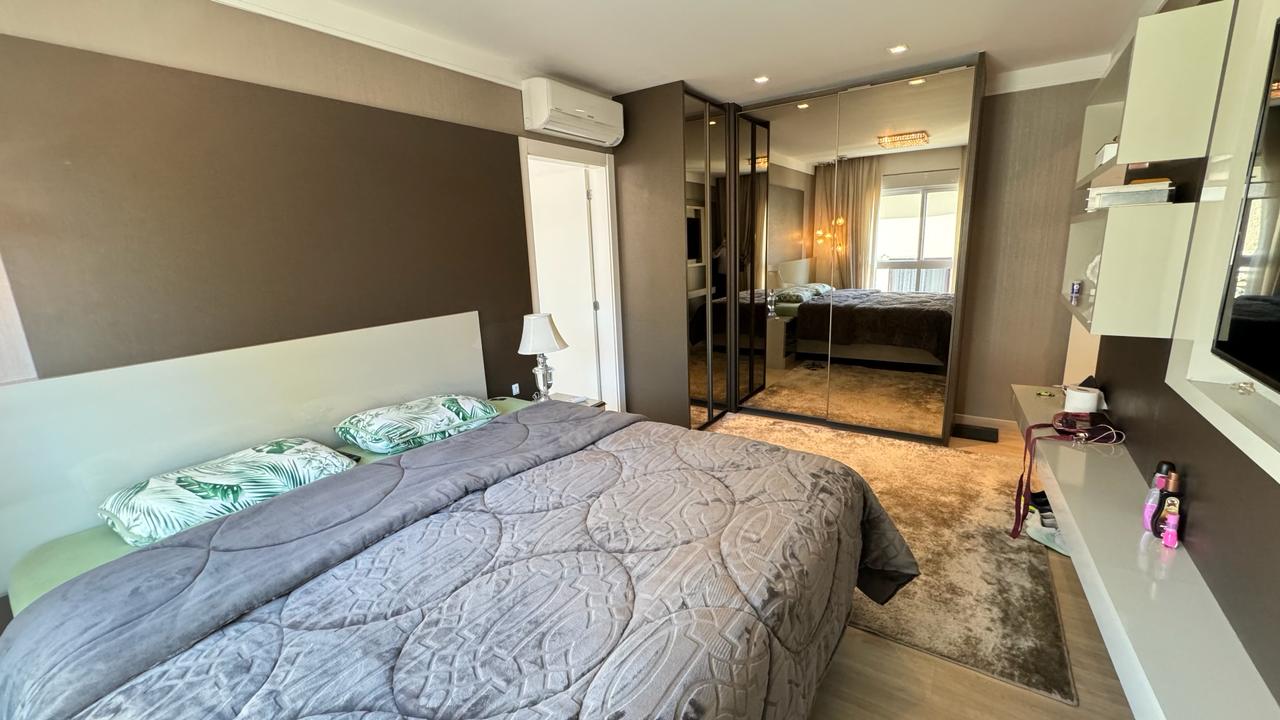 Apartamento no Ed. Venezia Residenziale em Itapema - foto 12