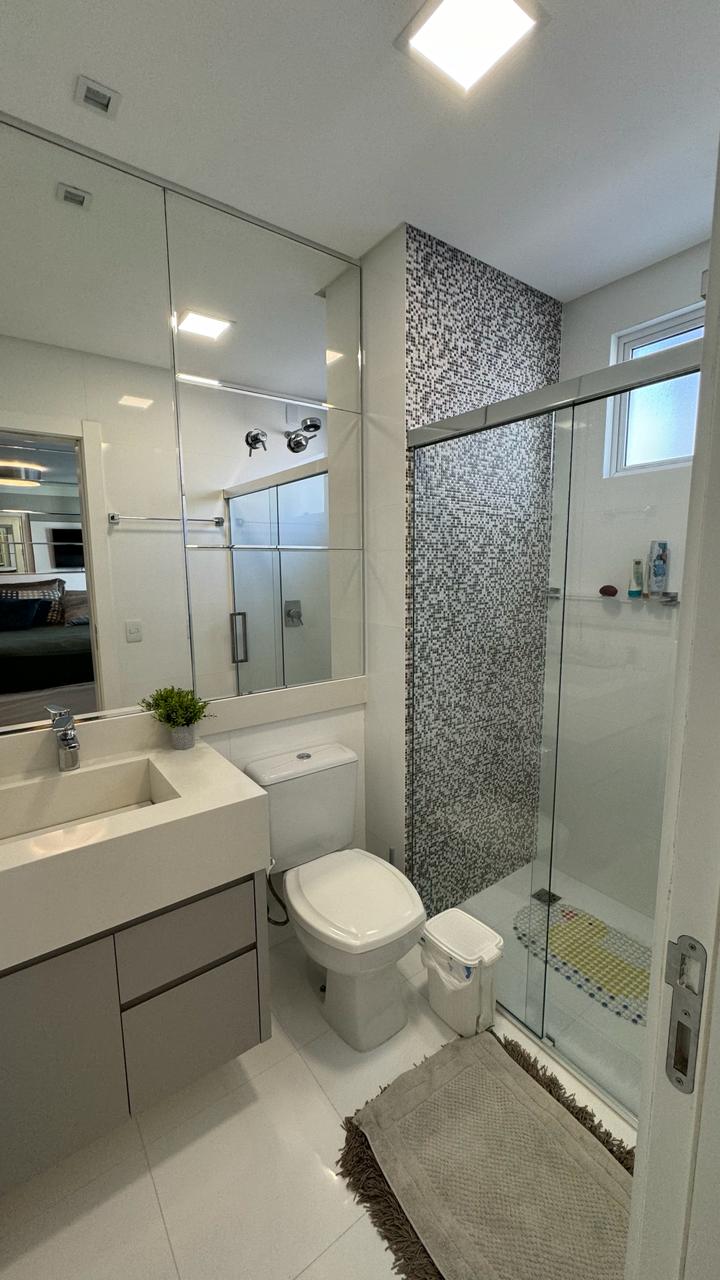 Apartamento no Ed. Venezia Residenziale em Itapema - foto 20