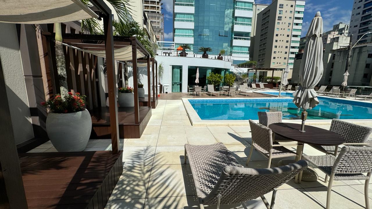 Apartamento no Ed. Venezia Residenziale em Itapema - foto 35