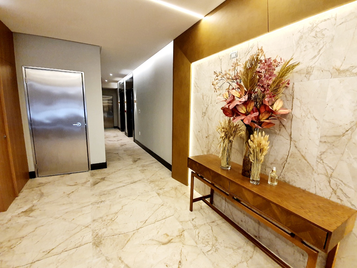 Apartamento no Ed. Biarritz Residence em Balneário Camboriú - foto 10