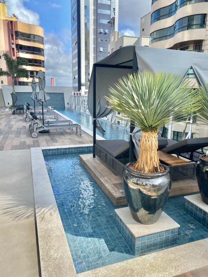 Apartamento no Ed. Biarritz Residence em Balneário Camboriú - foto 33
