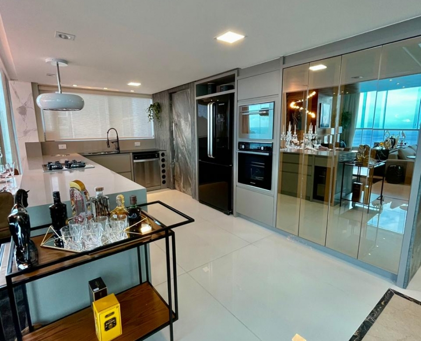 Cobertura Triplex Frente Mar no Summer Beach em Balneário Camboriú - foto 15
