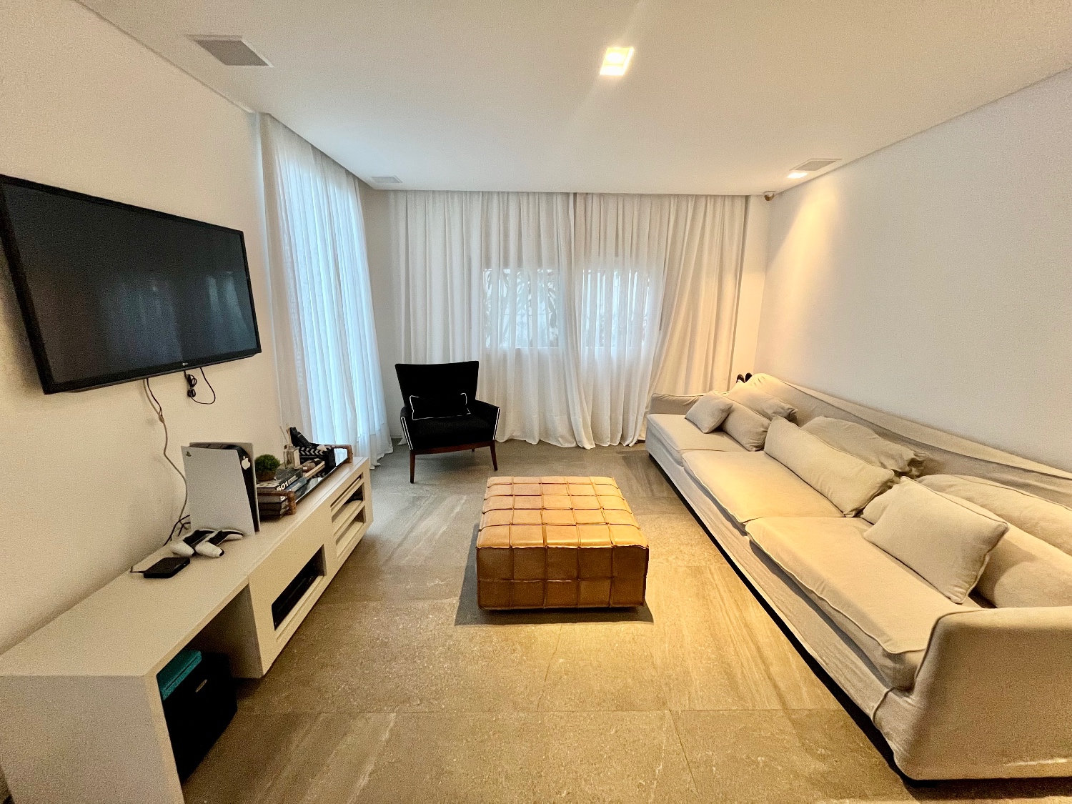Casa no Condomínio Porto Riviera na Praia Brava - foto 8