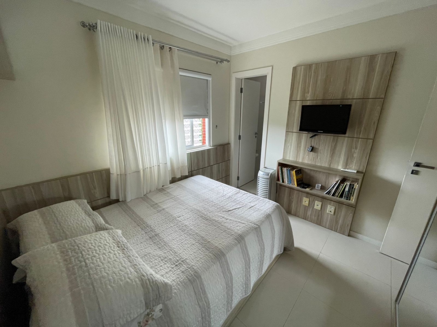 Apartamento no Ed. Bellas Artes Residencial em Balneário Camboriú - foto 11