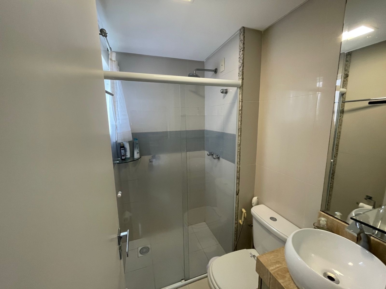Apartamento no Ed. Bellas Artes Residencial em Balneário Camboriú - foto 18