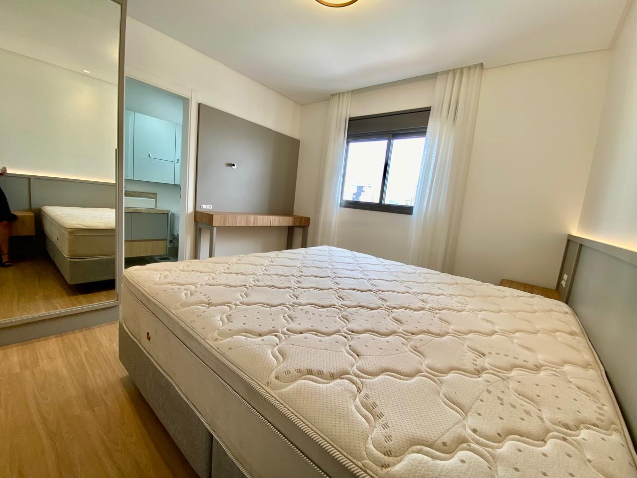 Apartamento no Ed. Home Square Residence no Centro de Balneário Camboriú - foto 9