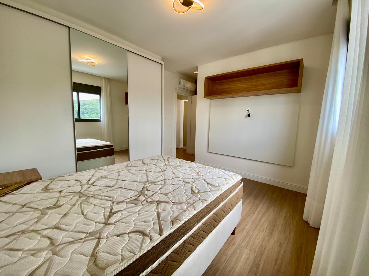 Apartamento no Ed. Home Square Residence no Centro de Balneário Camboriú - foto 12