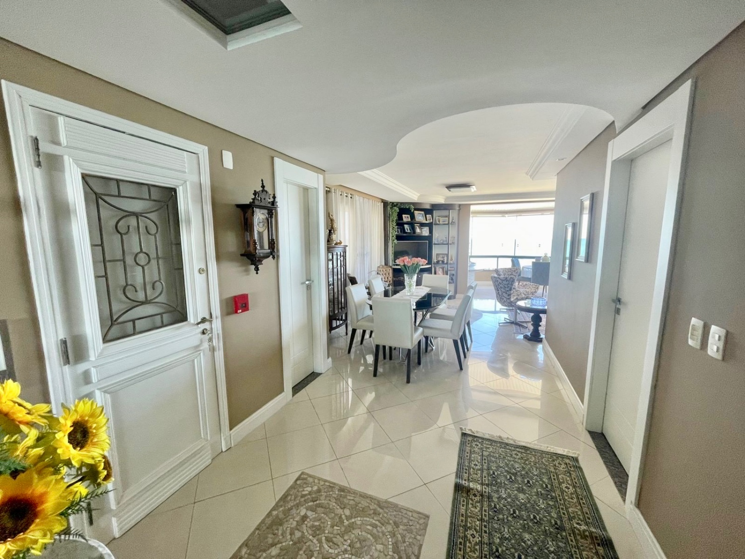 Apartamento no Ed. Cybila em Balneário Camboriú - foto 10