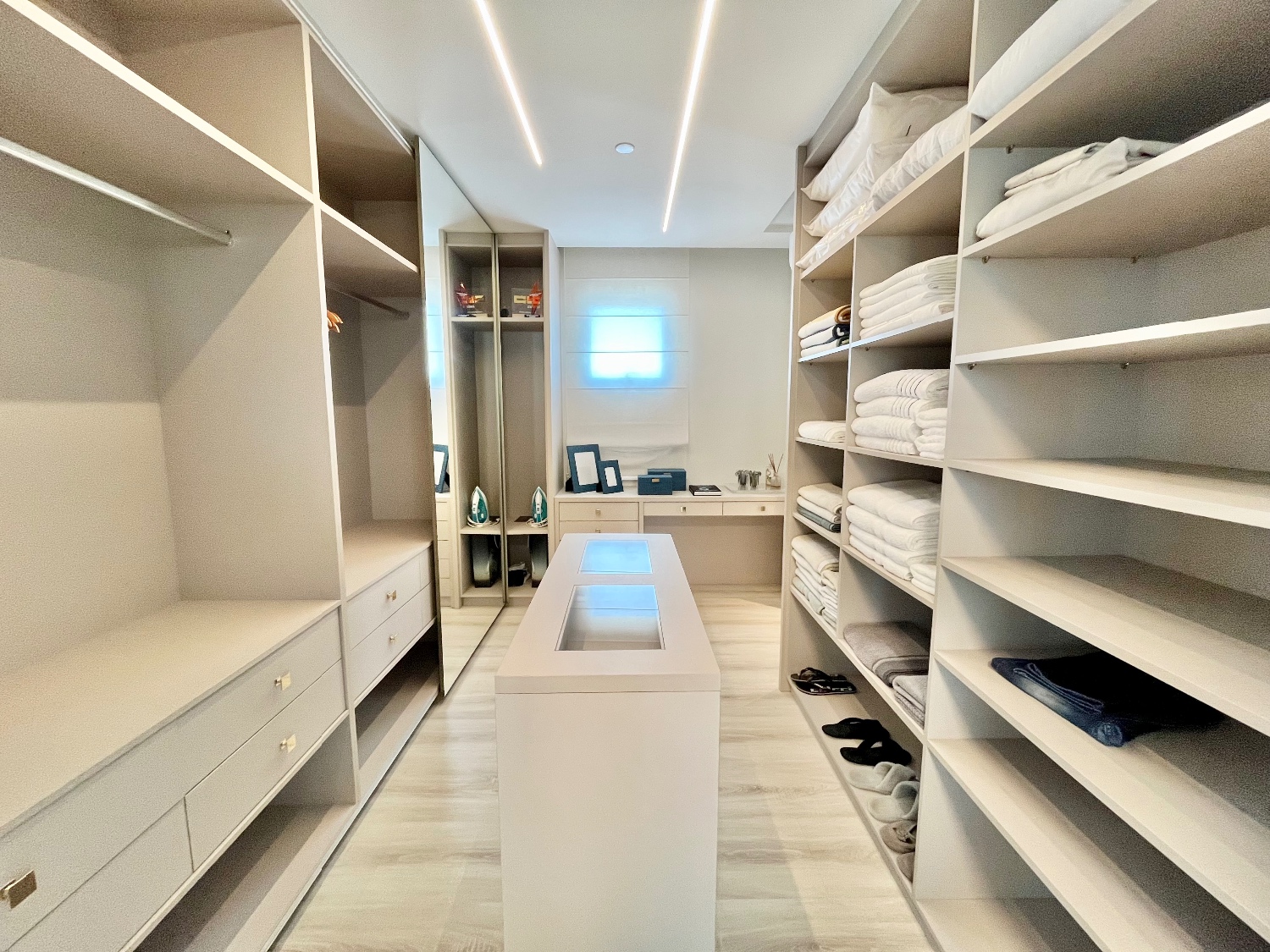 Apartamento no Ed. Epic Tower em Balneário Camboriú - foto 18
