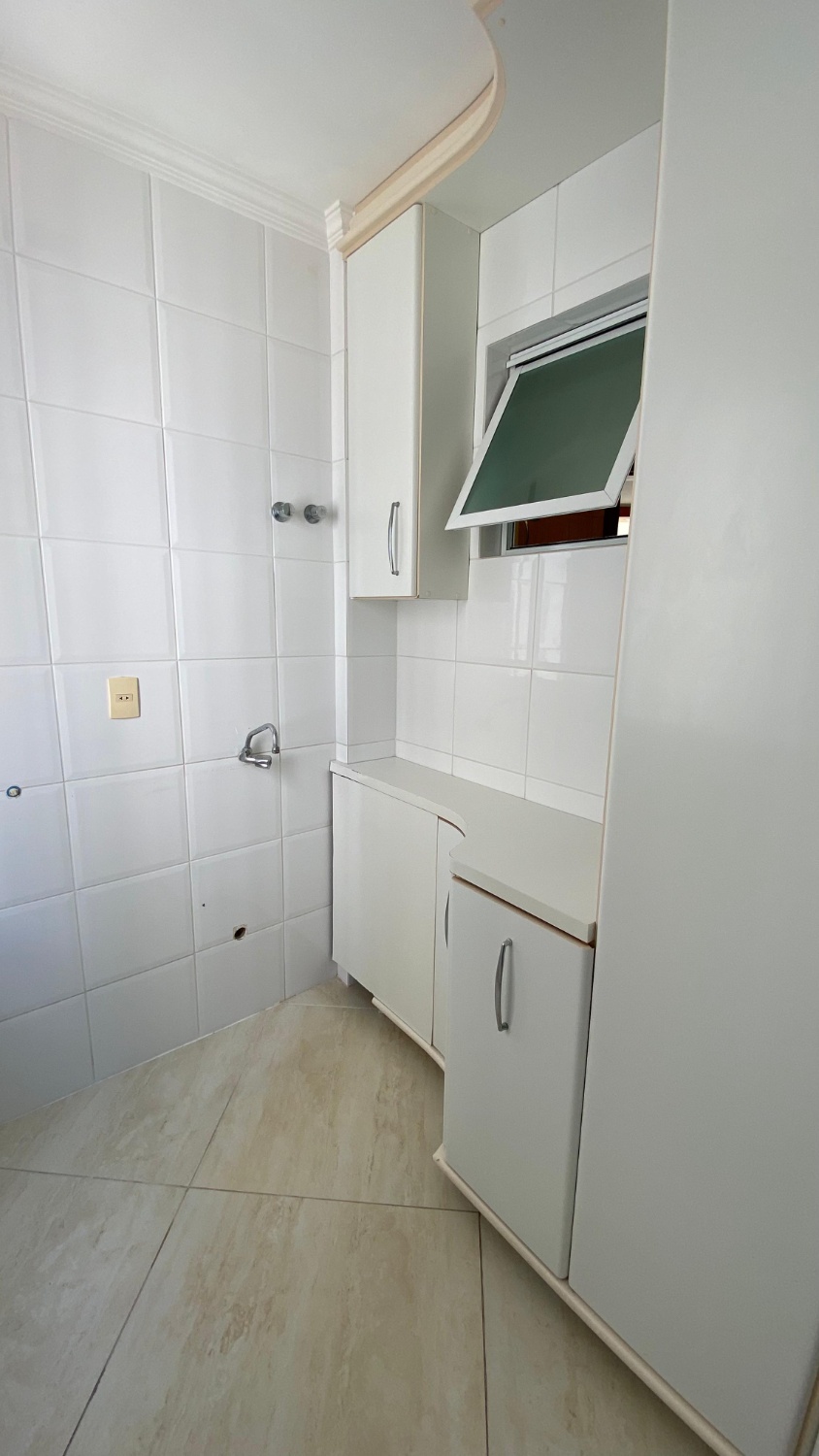 Apartamento no Ed Águas de Veneza em Balneário Camboriú - foto 14