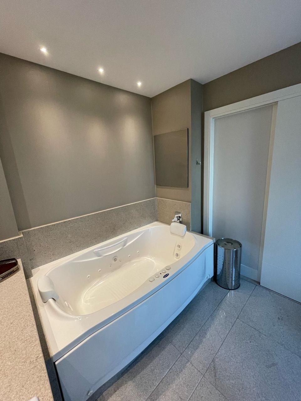Apartamento no Brava Home Resort Praia Brava - foto 31