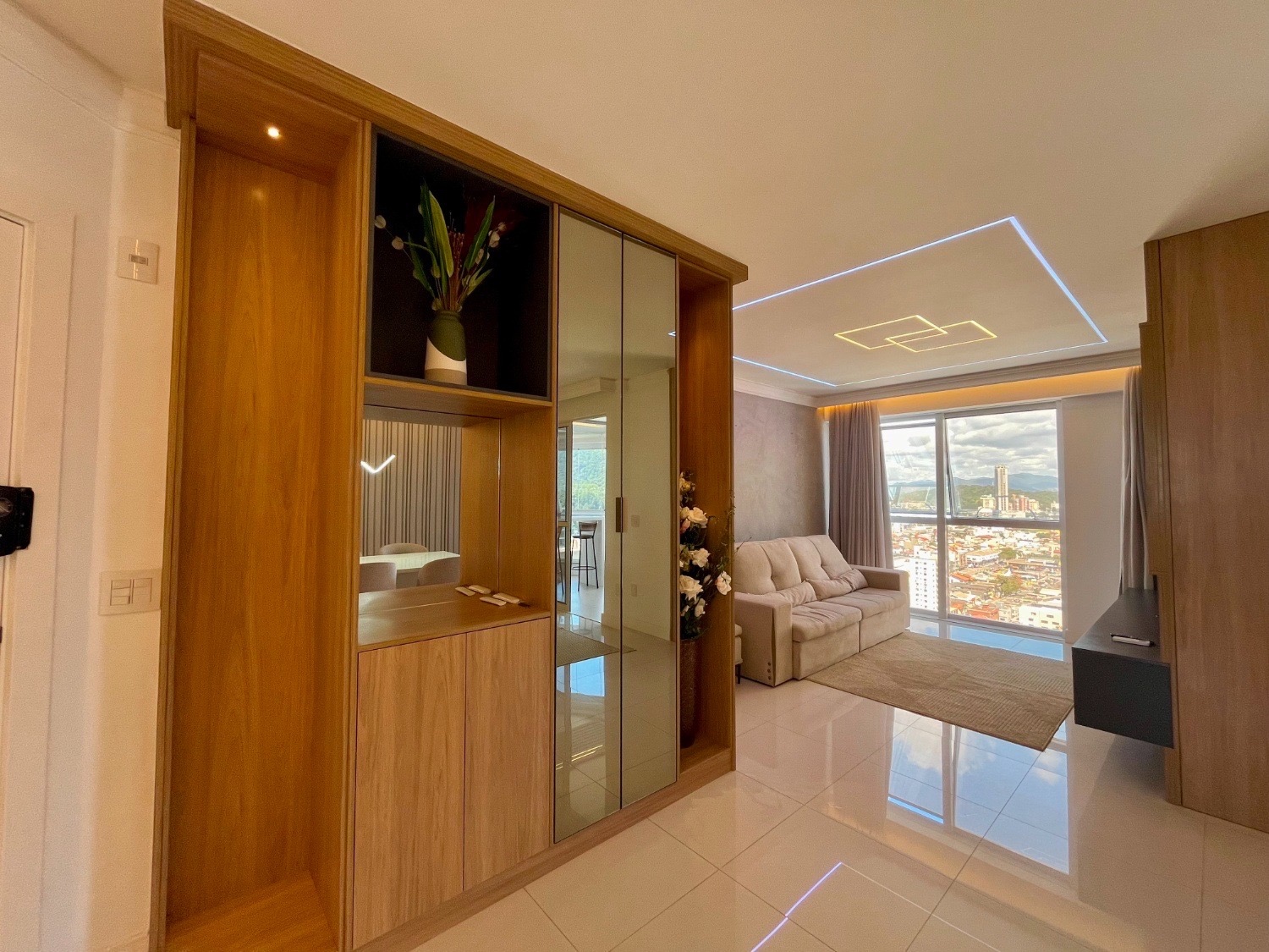 Apartamento no Ed. Royalton Residence em Balneário Camboriú - foto 7