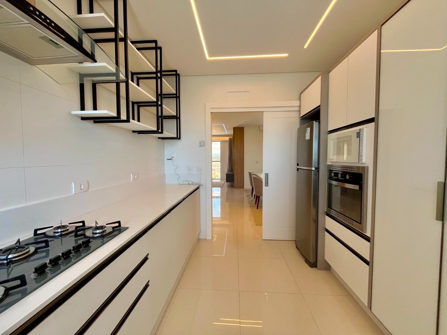 Apartamento no Ed. Royalton Residence em Balneário Camboriú - foto 11