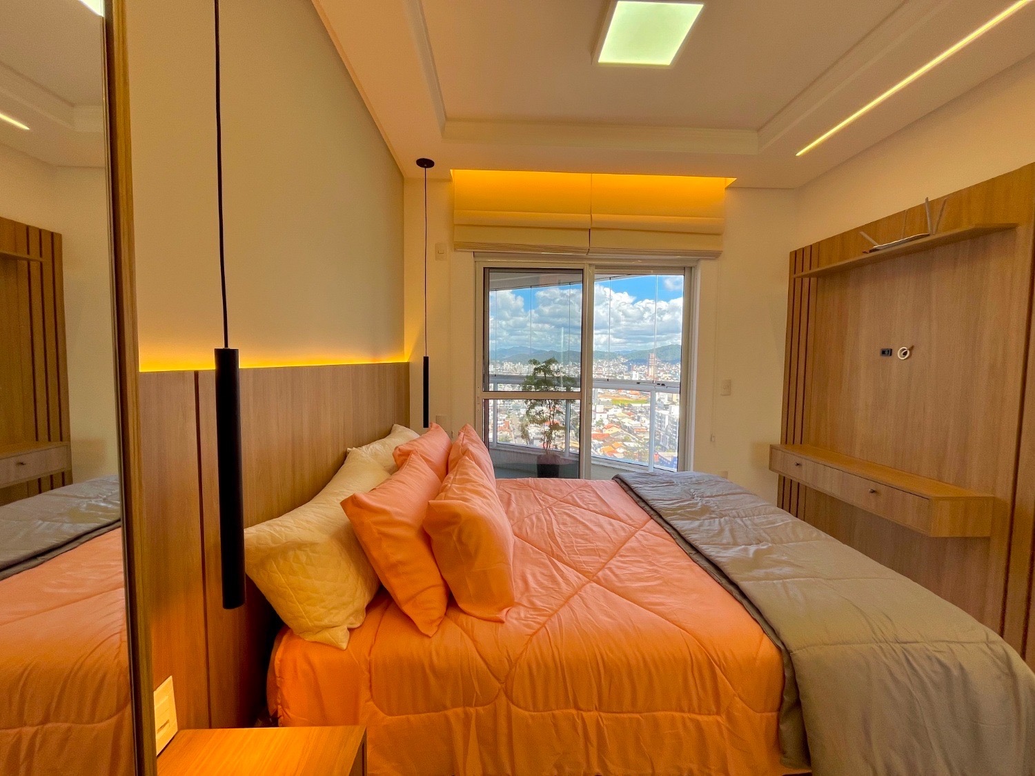 Apartamento no Ed. Royalton Residence em Balneário Camboriú - foto 19