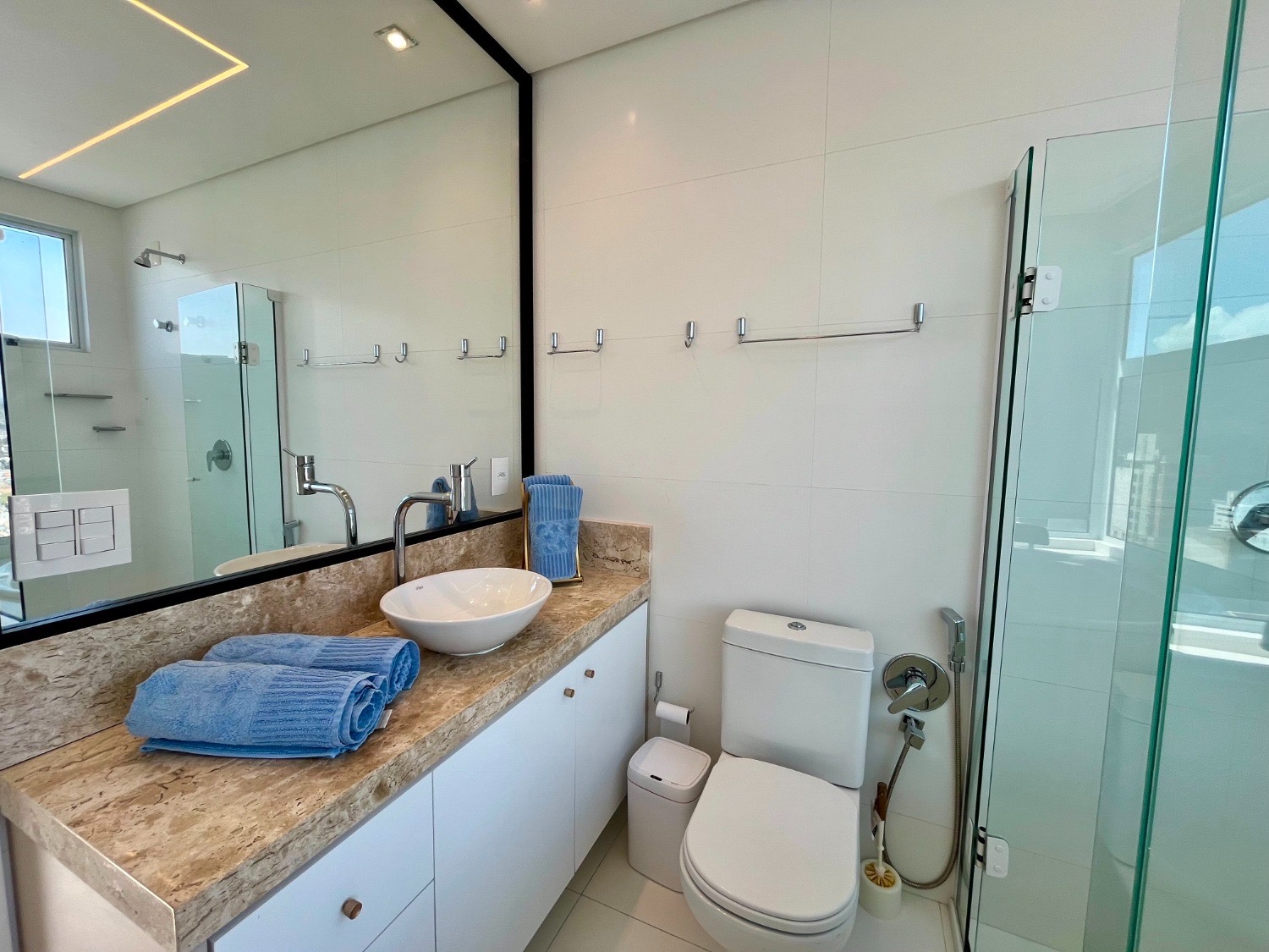 Apartamento no Ed. Royalton Residence em Balneário Camboriú - foto 21