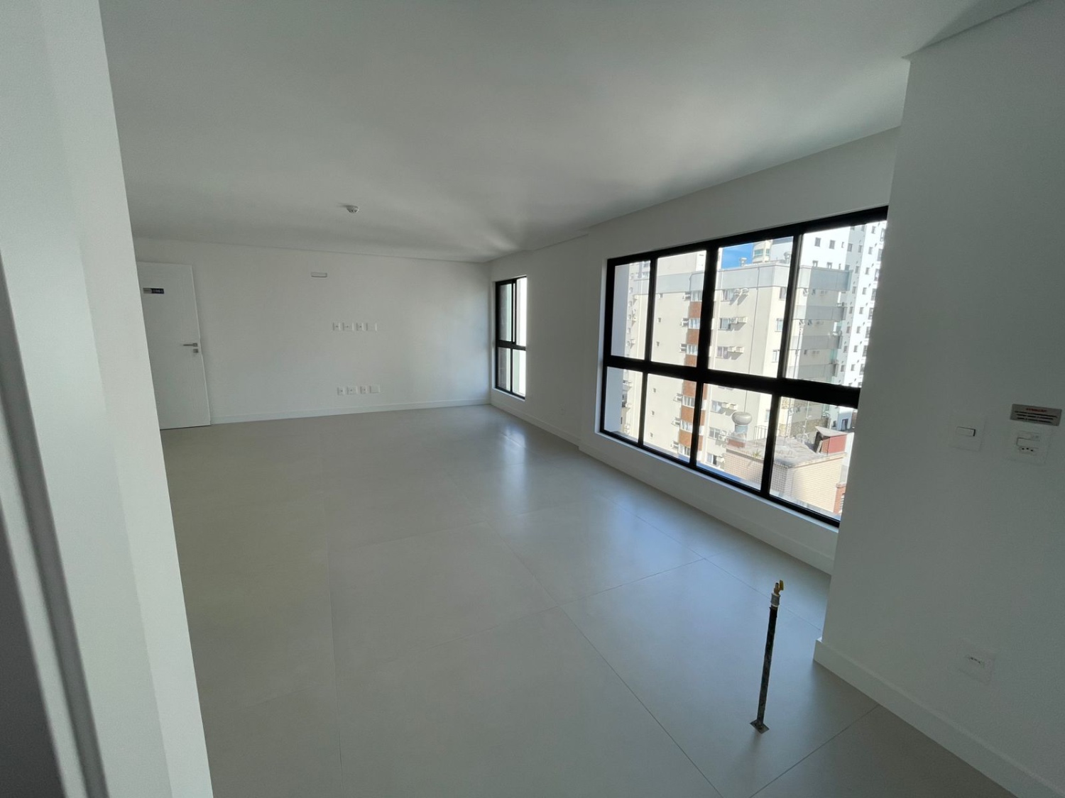 Apartamento no Ed. Marabella em Balneário Camboriú