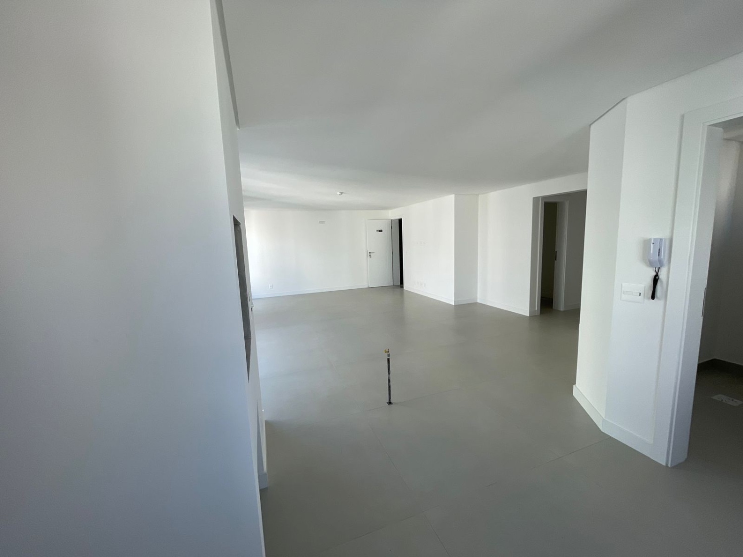 Apartamento no Ed. Marabella em Balneário Camboriú