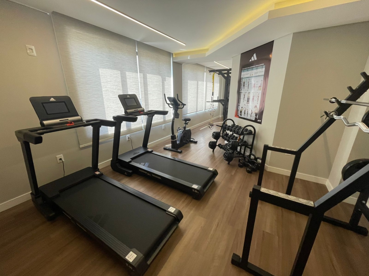 Apartamento no Ed. Marabella em Balneário Camboriú - foto 17