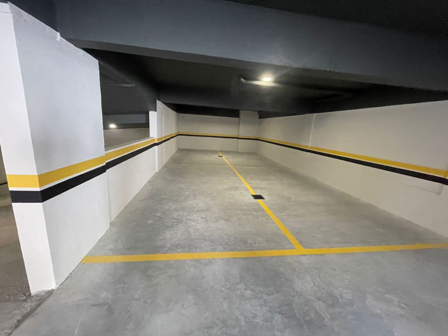 Apartamento no Ed. Marabella em Balneário Camboriú - foto 22