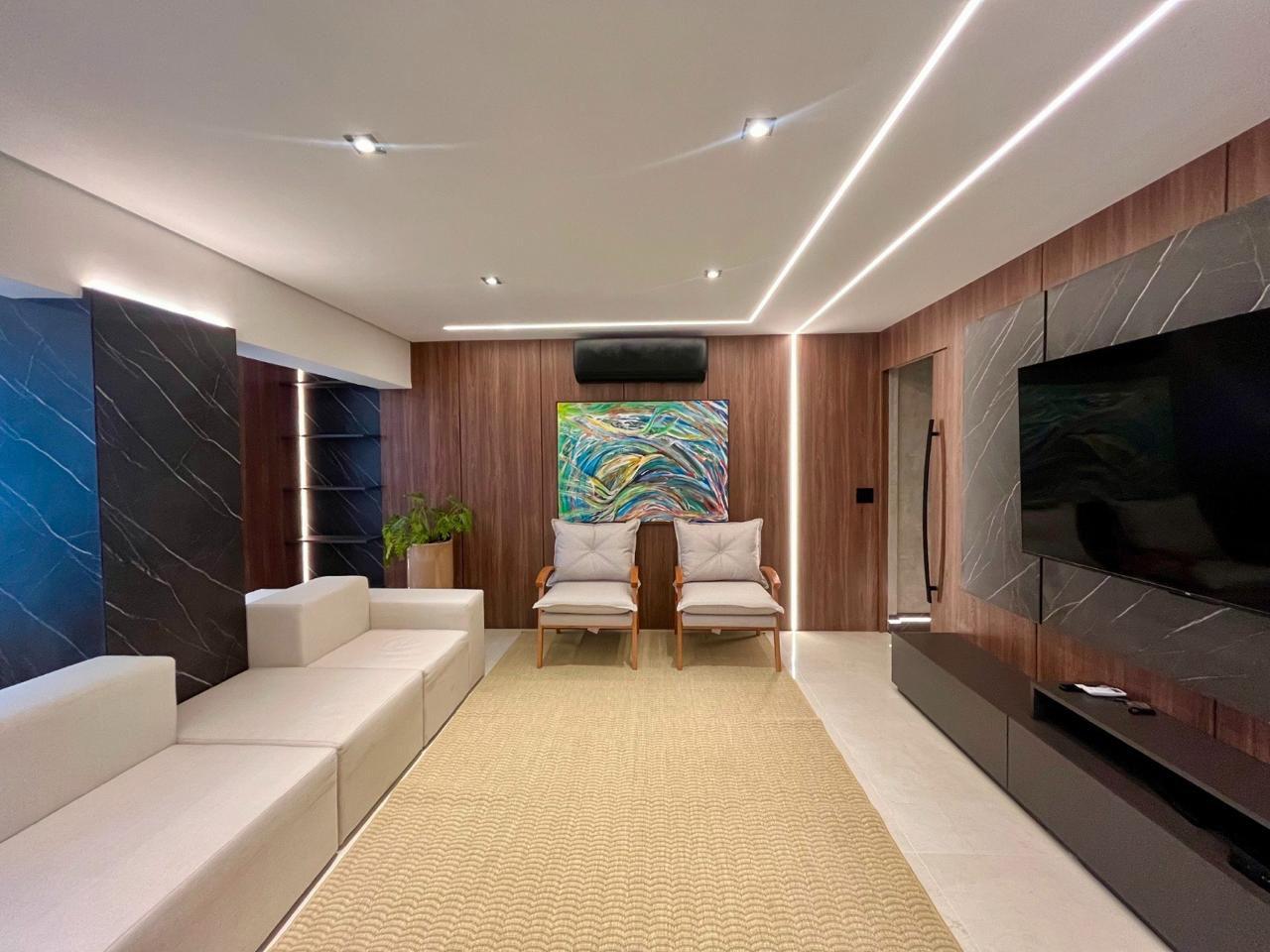 Apartamento no Ed. Adolfo Blase em Balneário Camboriú - foto 4