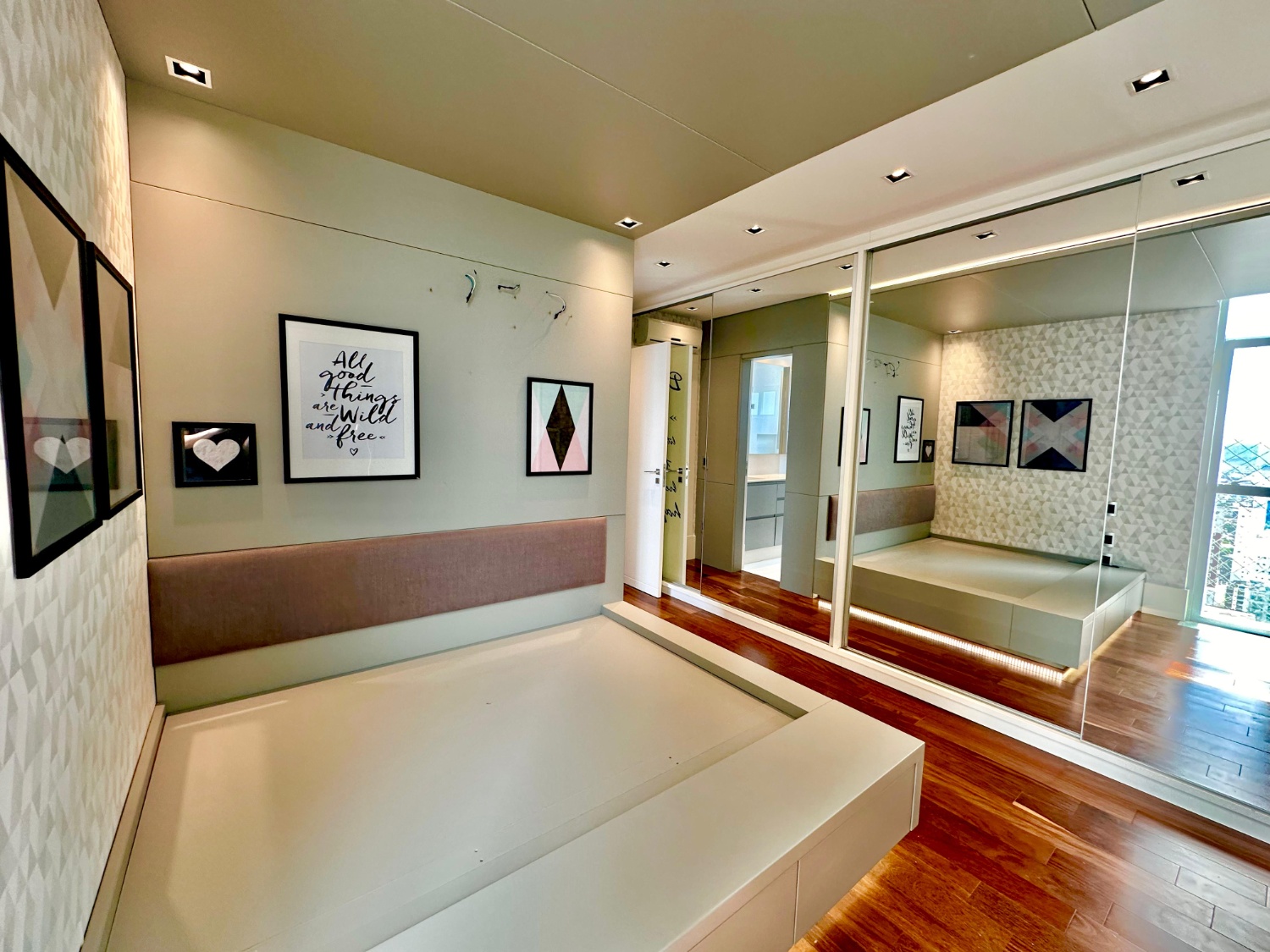 Cobertura duplex no Ed. Villa Di Mare em Balneário Camboriú - foto 18