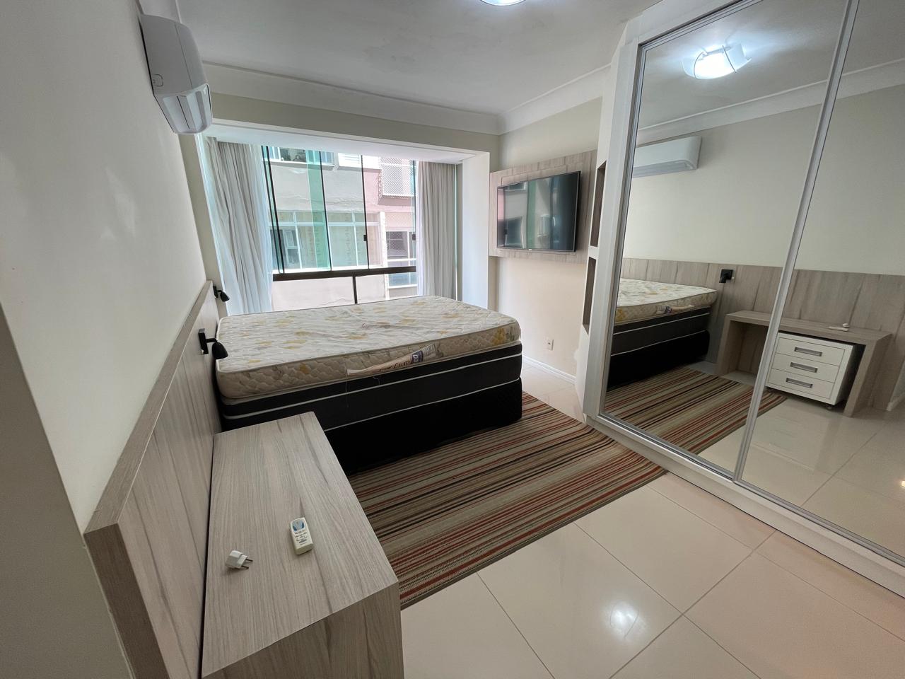 Apartamento no Ed. Austral em Balneário Camboriú - foto 24